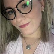 Laureata in Scienze dell’educazione e della formazione e in Scienze pedagogiche